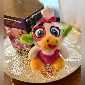 2/$10 Five Nights At Freddy’s Plush Character Hanger Blind Bag Box Surprise Toy